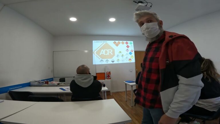 Curso ADR Online: Aprenda de Forma Eficiente e Flex&iacute;vel