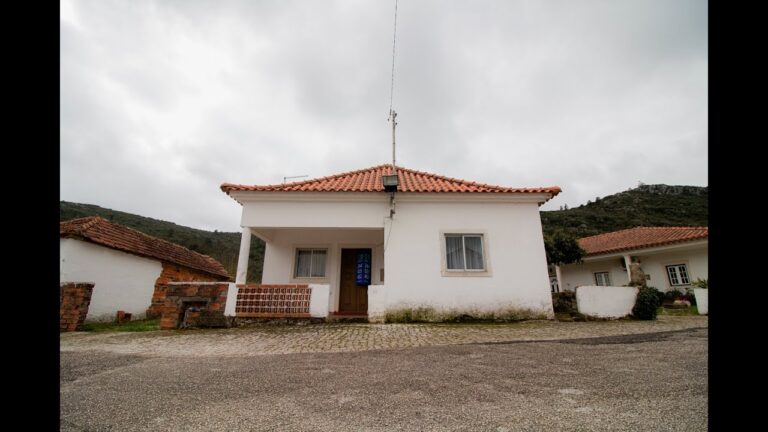 Farm&aacute;cia Porto de M&oacute;s: Cuidados e Sa&uacute;de ao Seu Alcance